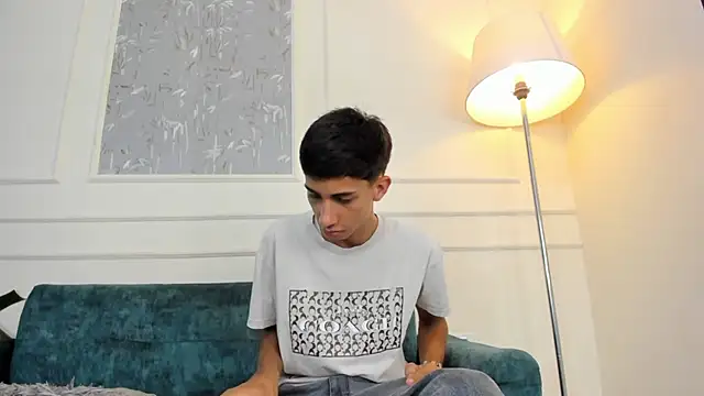 Lucian Davi online show from October 6, 12:17 pm