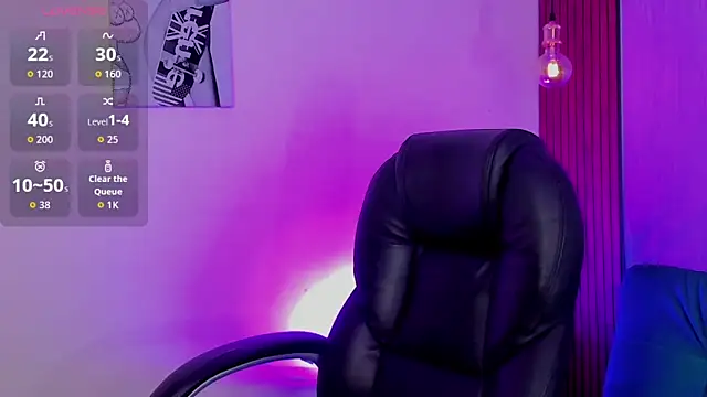 miah connor online show from October 15, 8:06 pm