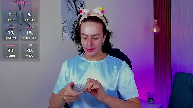 miah connor online show from November 29, 7:36 pm