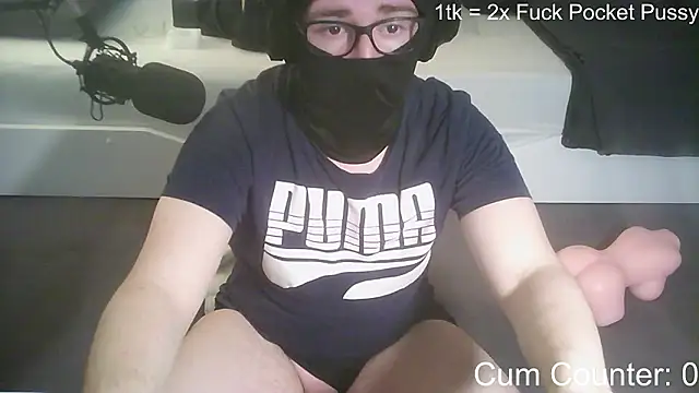 HornyTeenBoy64 online show from March 8, 3:04 pm