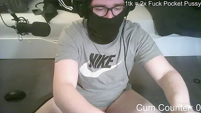 HornyTeenBoy64 online show from March 29, 1:24 pm