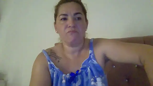 Snapshot of mirand_zackyx chatting on September 27, 2:39 am mirand zackyx online show from September 27, 2:39 am