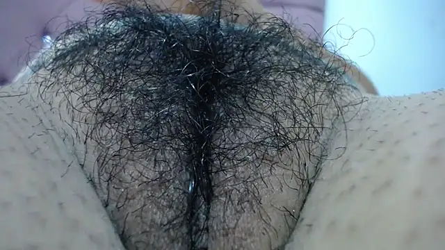 Snapshot of mirand_zackyx chatting on March 17, 11:42 am mirand zackyx online show from March 17, 11:42 am
