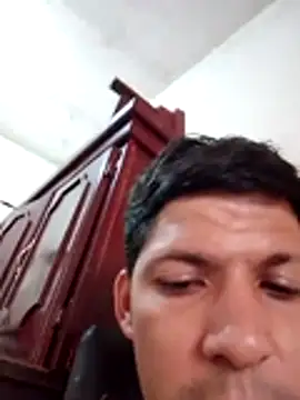 Snapshot of Alonsomadeira chatting on August 3, 3:07 pm Alonsomadeira online show from August 3, 3:07 pm