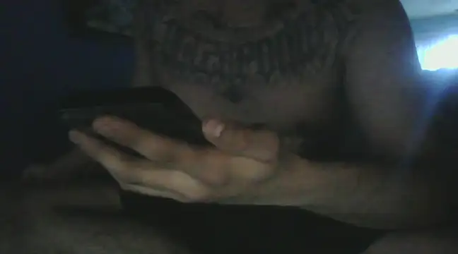 Snapshot of xxkingxx420 chatting on February 24, 10:36 pm xxkingxx420 online show from February 24, 10:36 pm