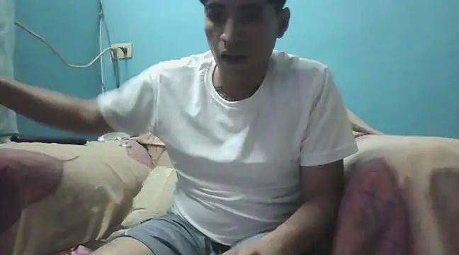 Snapshot of xxkingxx420 chatting on March 2, 11:06 pm xxkingxx420 online show from March 2, 11:06 pm