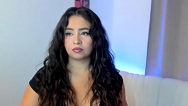 Snapshot of LiahDiaz chatting on September 8, 7:35 pm LiahDiaz online show from September 8, 7:35 pm