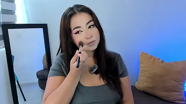 LiahDiaz online show from May 27, 2:24 pm