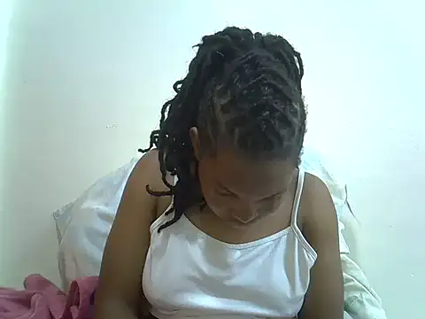 Snapshot of sexy_pesh003 chatting on October 23, 8:18 pm sexy pesh003 online show from October 23, 8:18 pm