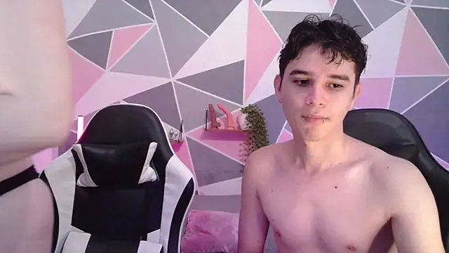 AndrewAnndCherry online show from June 30, 12:10 am