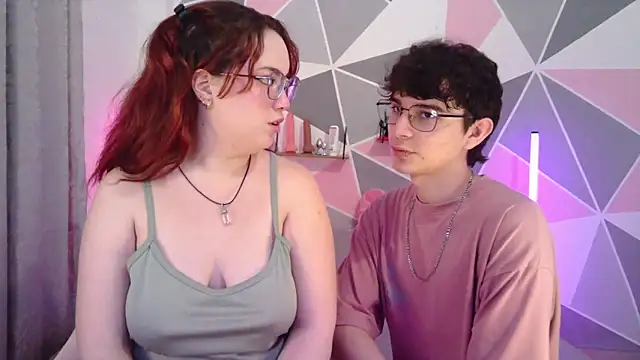 AndrewAnndCherry online show from March 18, 11:27 pm