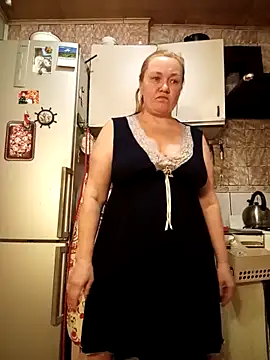 Snapshot of HelenaGlossX chatting on February 9, 5:22 pm HelenaGlossX online show from February 9, 5:22 pm