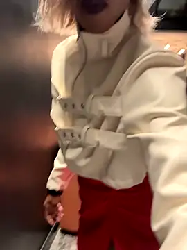 Snapshot of Dime-__ chatting on November 15, 5:50 pm Dime- online show from November 15, 5:50 pm