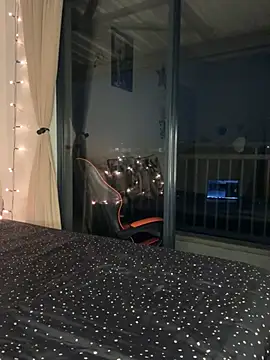 Dime-   online show from March 21, 12:34 am