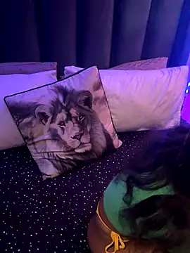 Snapshot of Dime-__ chatting on November 26, 2:33 am Dime- online show from November 26, 2:33 am