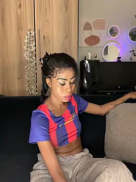 Snapshot of Dime-__ chatting on June 11, 10:40 pm Dime- online show from June 11, 10:40 pm
