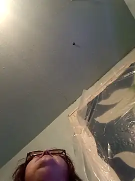 mcv131985 online show from March 2, 1:17 am