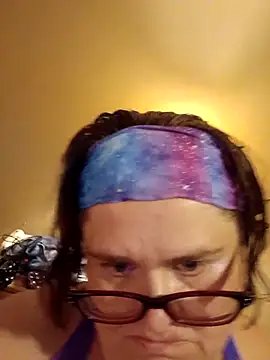 mcv131985 online show from October 15, 3:16 am