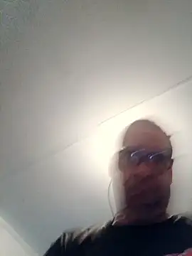 mcv131985 online show from May 7, 2:16 am