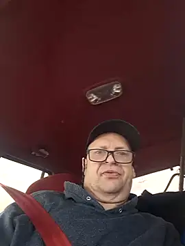 mcv131985 online show from March 15, 8:21 pm