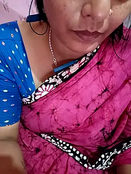 Hot Pakhi online show from February 7, 6:13 pm