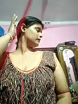 Hot Pakhi online show from March 19, 12:45 pm