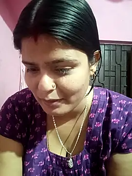 Hot Pakhi online show from February 19, 3:06 am