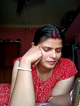 Hot Pakhi online show from February 17, 4:53 am