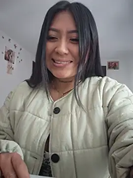 Snapshot of luisa16xxx chatting on July 10, 7:47 pm luisa16xxx online show from July 10, 7:47 pm