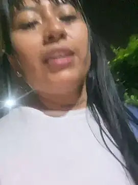 Snapshot of luisa16xxx chatting on January 29, 11:56 pm luisa16xxx online show from January 29, 11:56 pm