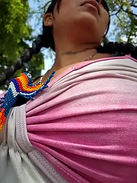 Snapshot of luisa16xxx chatting on October 1, 7:18 pm luisa16xxx online show from October 1, 7:18 pm