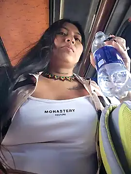 luisa16xxx online show from April 6, 7:59 pm