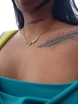 luisa16xxx online show from March 8, 8:45 pm