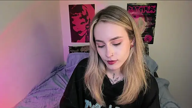 aviva faith online show from April 16, 9:39 pm