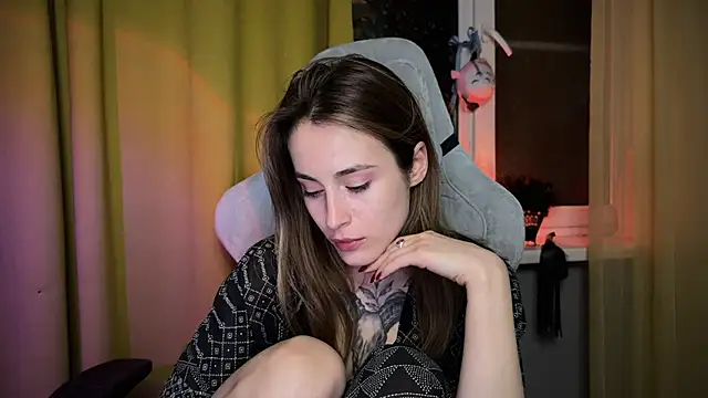 aviva faith online show from December 13, 1:15 am