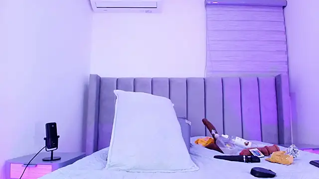 Brandhy v online show from March 13, 11:59 am