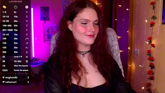 Jenna Sativa online show from April 19, 6:10 pm