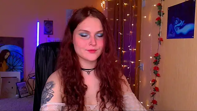 Snapshot of Jenna_Sativa chatting on June 6, 1:49 pm Jenna Sativa online show from June 6, 1:49 pm