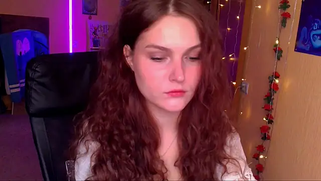Snapshot of Jenna_Sativa chatting on June 27, 9:04 am Jenna Sativa online show from June 27, 9:04 am