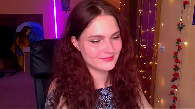 Snapshot of Jenna_Sativa chatting on June 20, 12:21 pm Jenna Sativa online show from June 20, 12:21 pm