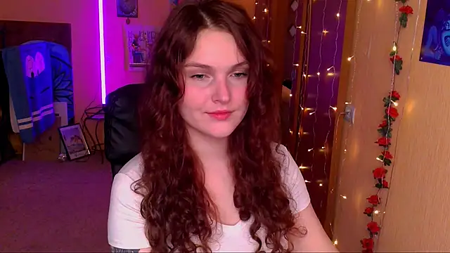 Snapshot of Jenna_Sativa chatting on June 28, 1:50 pm Jenna Sativa online show from June 28, 1:50 pm