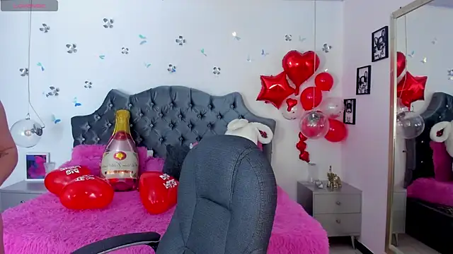 Snapshot of _Antonnela_ chatting on February 15, 1:38 pm Antonnela online show from February 15, 1:38 pm