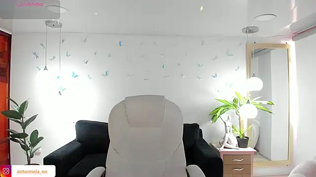  Antonnela  online show from February 26, 1:44 pm