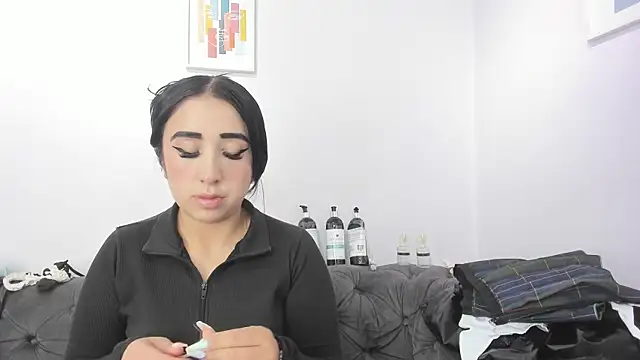 Snapshot of kaory_azumi chatting on November 28, 6:52 pm kaory azumi online show from November 28, 6:52 pm