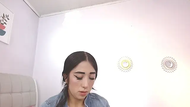 Snapshot of kaory_azumi chatting on November 19, 6:19 pm kaory azumi online show from November 19, 6:19 pm