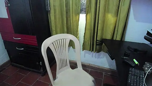 Waturox online show from March 20, 9:05 pm