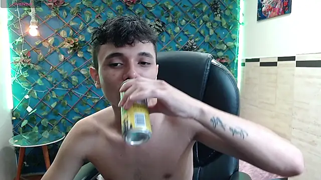 Waturox online show from November 10, 7:08 pm