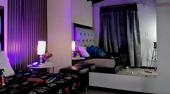 sophiieTaylor1 online show from March 16, 9:49 am