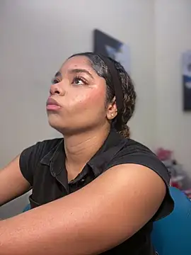 ChristyAddams online show from April 17, 12:30 pm