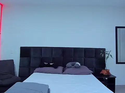 Alexander Martines online show from October 7, 11:06 pm